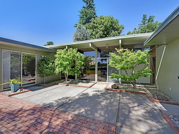 5th image of 5354 Greenridge Rd
