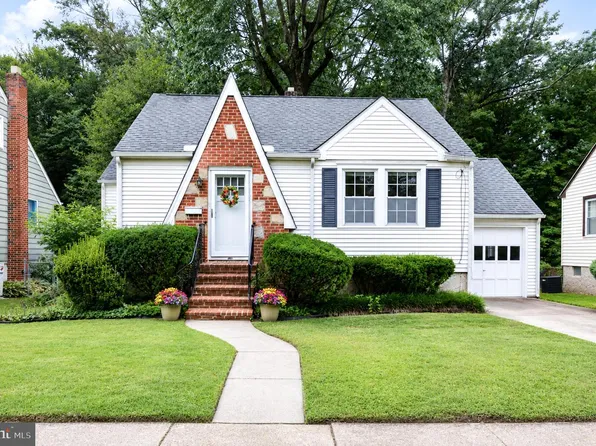 1230 Sylvan Dr, Haddon Heights, NJ 08035