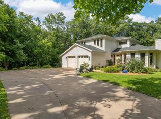 5700 Tower Terrace Rd, Cedar Rapids, IA 52411