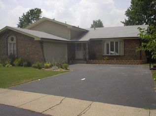 16100 Lorel Ave, Oak Forest, IL