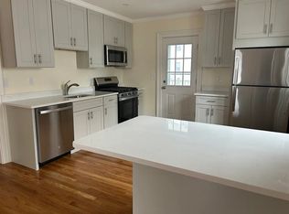 18 Auburn St #2, Malden, MA 02148