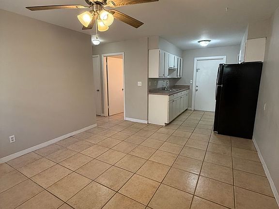 3rd image of 3801 SW 17th Pl