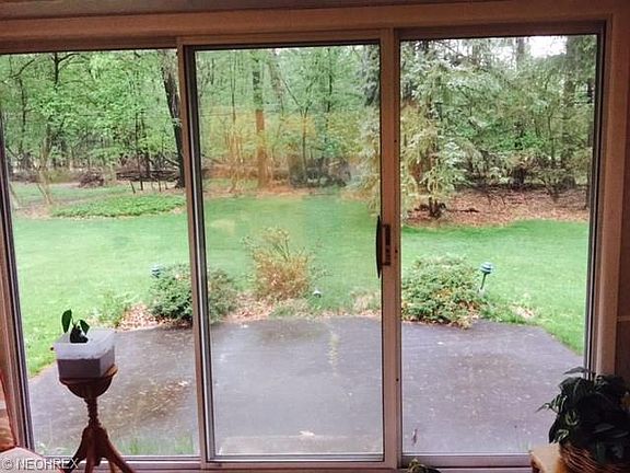 3rd image of 3618 Cindy Ln
