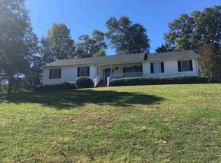 156 Austin Place Dr, Boiling Springs, SC 29316