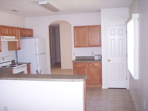 2nd image of 323 Puffer Ct