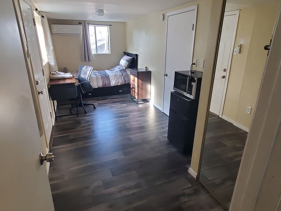 1st image of 912 1/2 N Gage Ave E #2