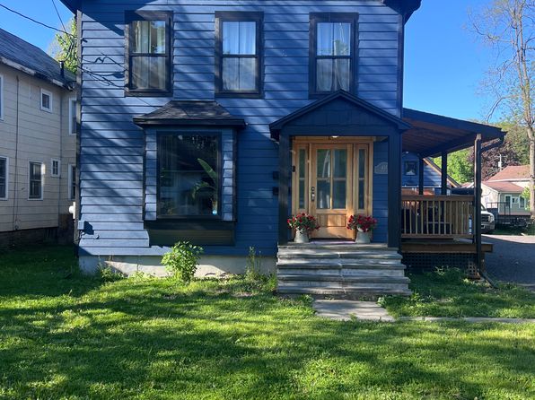 437 Front St #2