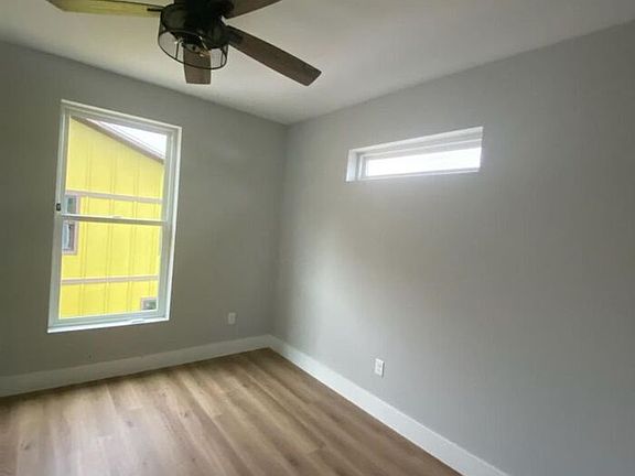5th image of 617 Salem Heights Ln