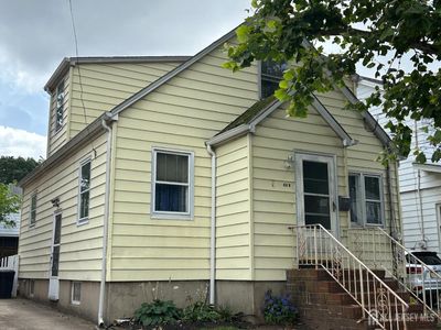 88B Lowell St, Carteret, NJ, 07008