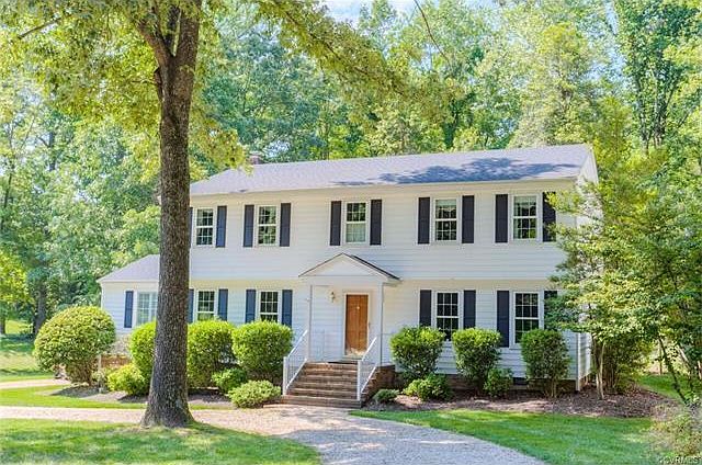 1st image of 7808 Surreywood Dr