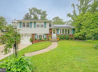 134 Oakdale Rd, Cherry Hill, NJ 08034