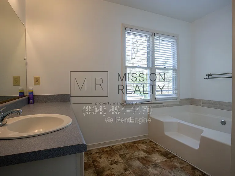 12013 Amber Meadows Ln — Photo 19