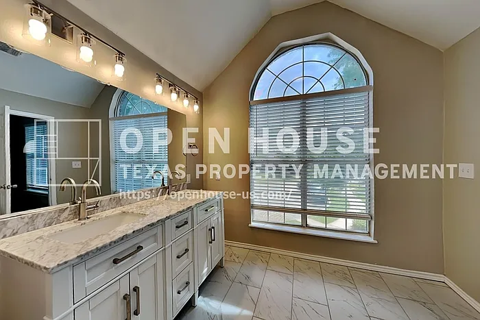 600 Blue Leaf Dr — Photo 14