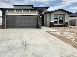 3706 Selman Ct, Carlsbad, NM 88220