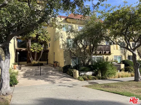 5950 Buckingham Pkwy Unit 203, Culver City, CA 90230