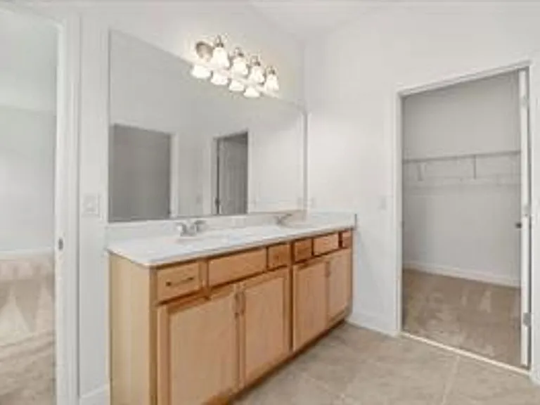 7991 Syracuse Dr — Photo 14