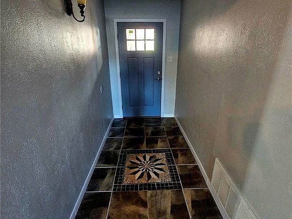 4th image of 2313 Retta Dr