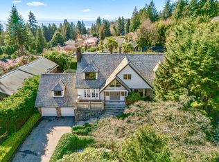 3047 Spencer Close, West Vancouver, BC V7V 4R8