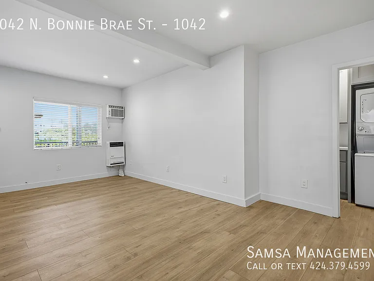 1042 N Bonnie Brae St #1042 — Photo 6