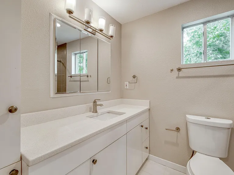 8202 Polar Dr — Photo 17