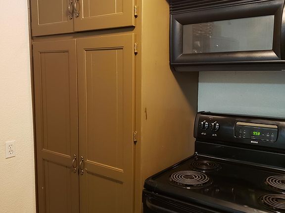 3rd image of 3509 Race St