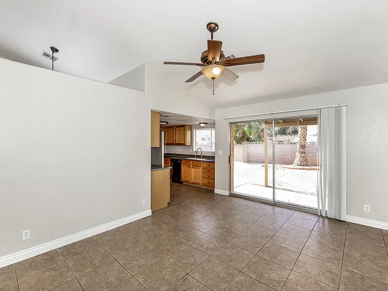 5775 Canyon Oak Cir — Photo 8