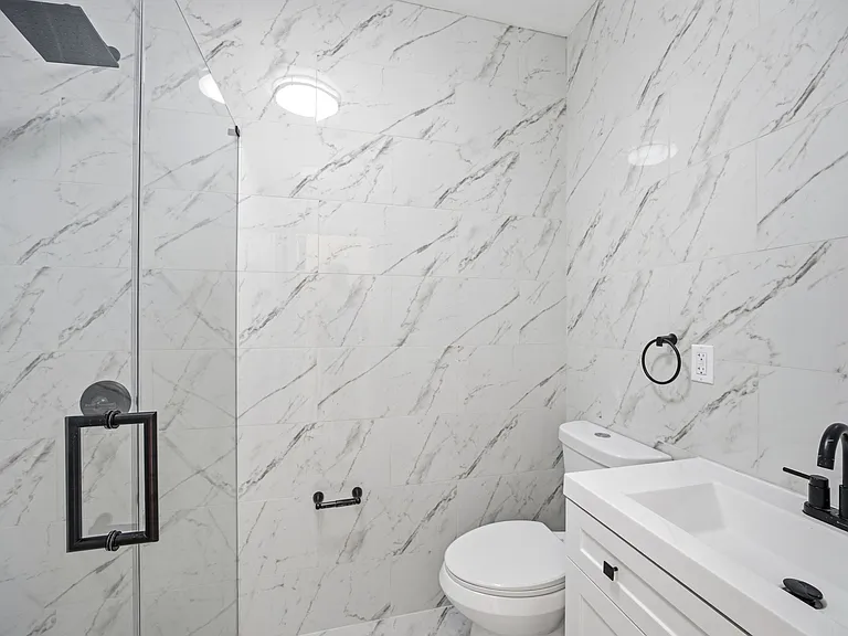 45-17 47th St #2R — Photo 3