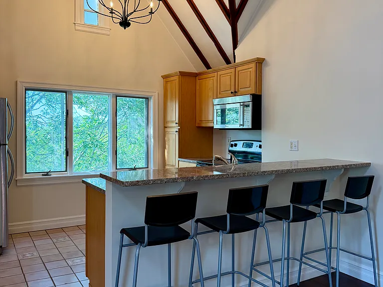 217 Clifton St #2 — Photo 7