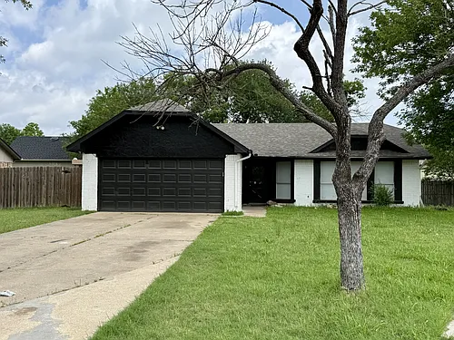 1213 Garden Terrace Dr Photo 1