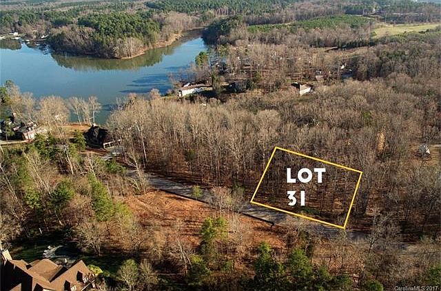 2nd image of 8116 Bayview Ln