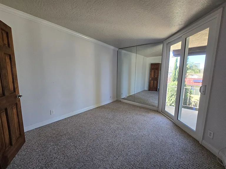 4705 Kester Ave #305 — Photo 12