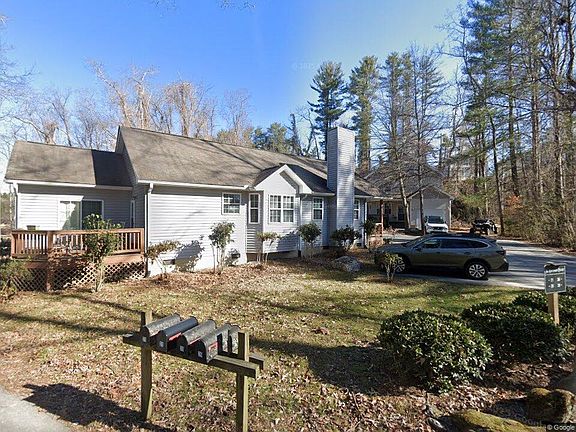5th image of 21 N Cottage Ct