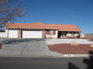 13410 Paraiso Rd, Apple Valley, CA 92308