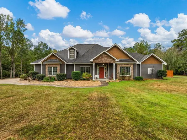 832 Voorhees Rd, Hamilton, GA 31811
