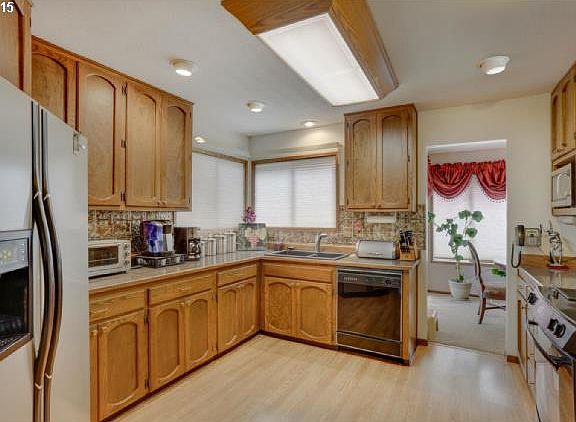 4th image of 17264 Parkers Dr