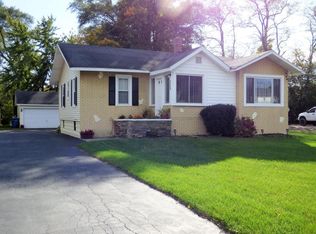 252 E Napier Ave, Benton Harbor, MI 49022