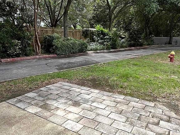 4th image of 2563 Baytown Cir