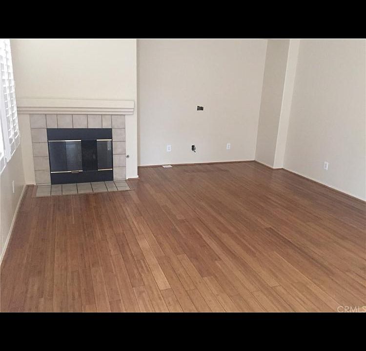 1st image of 22321 Hawthorn Ave