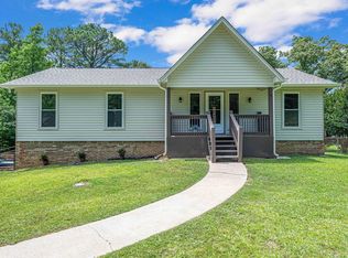 3239 Fieldale Dr, Hueytown, AL 35023