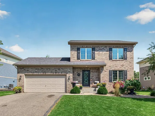 2052 Cobblestone Dr, Cologne, MN 55322