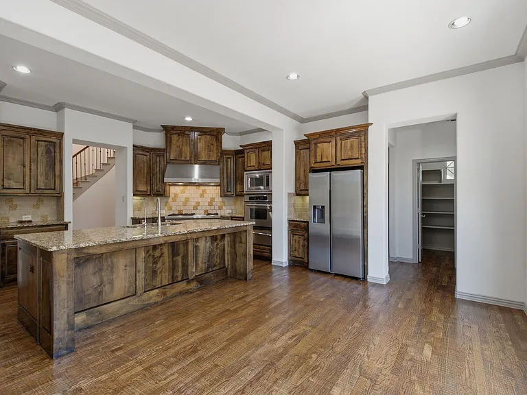 11907 Bamberg Ln — Photo 12