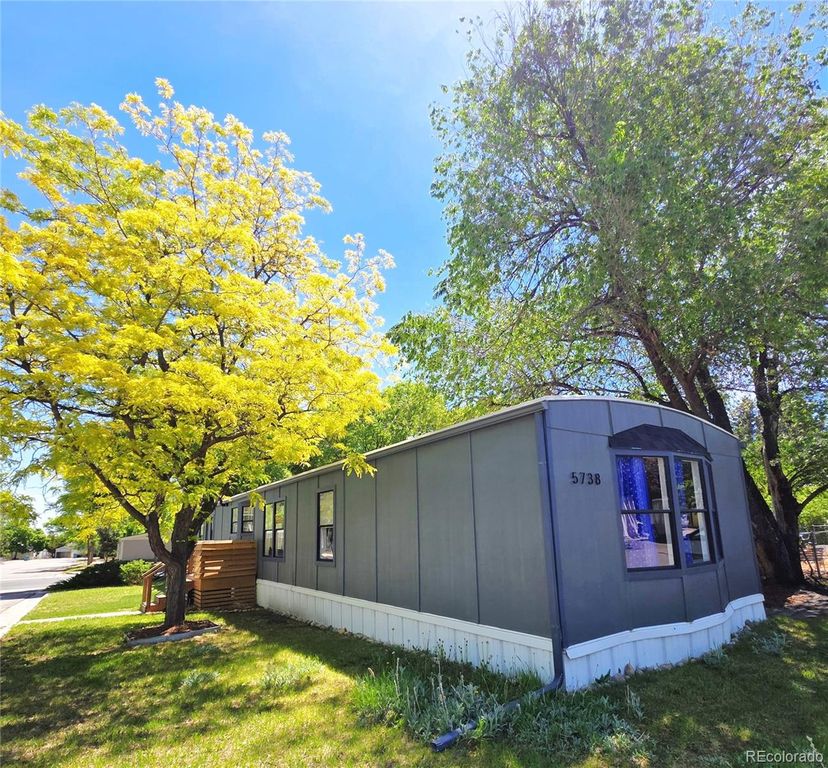 5738 Shady Nook Court