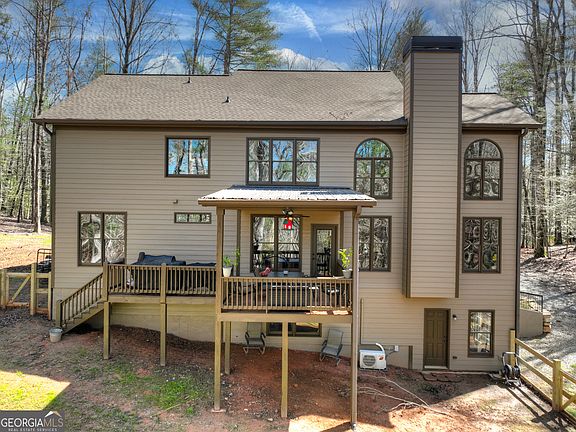 4th image of 175 Mountain Springs Rd