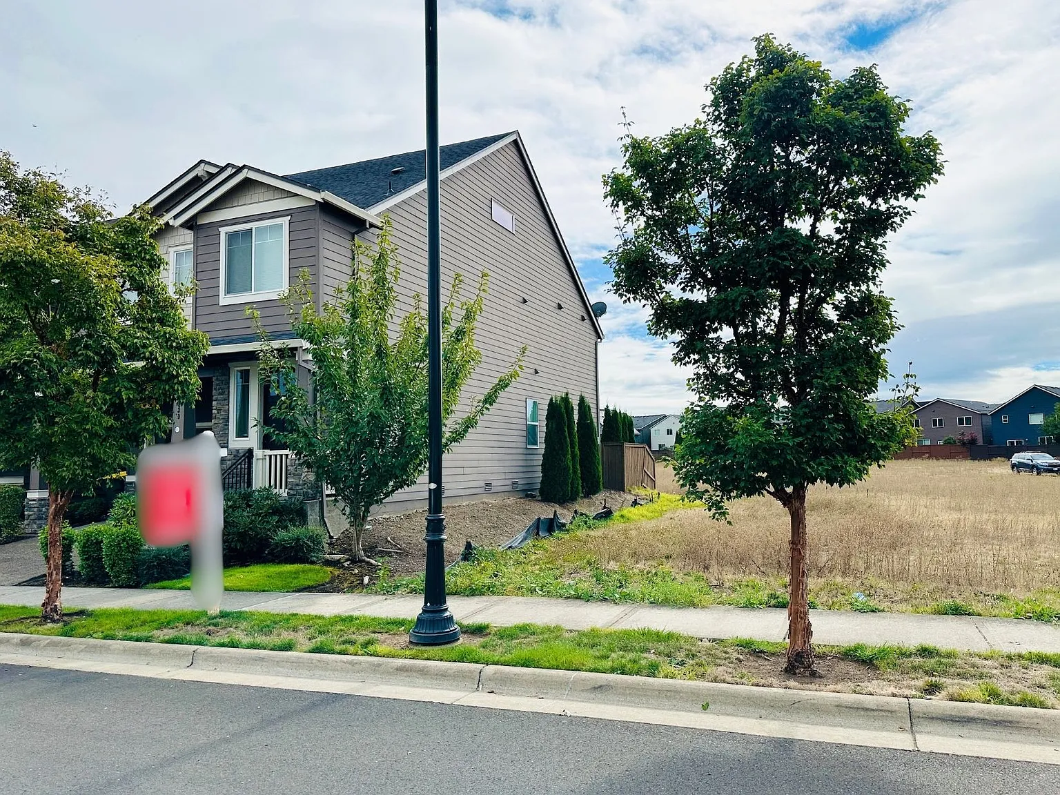 5 bed, 3.5 bath, 2917 sqft, $3,400 — Photo 4