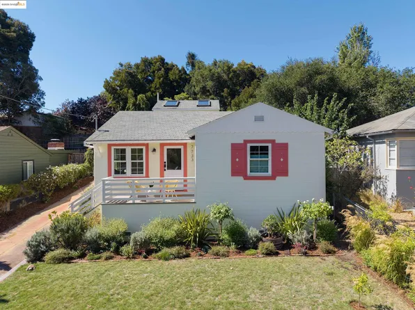 7733 Sterling Dr, Oakland, CA 94605