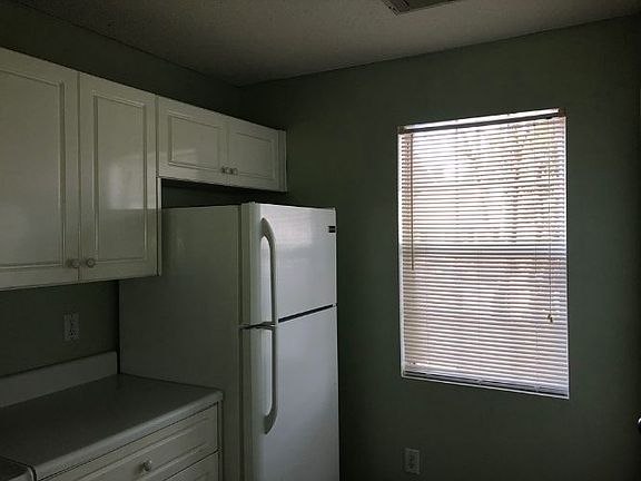 4th image of 4754 Brookwood Dr