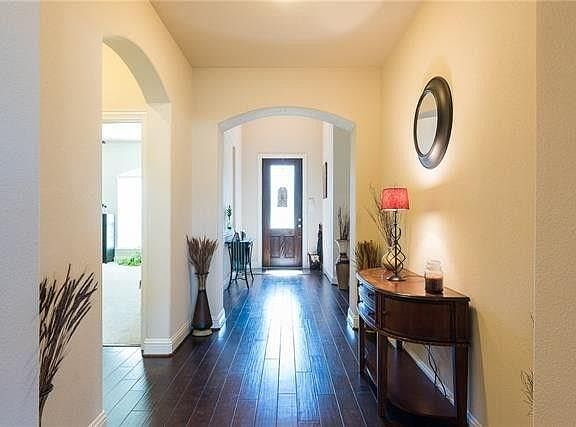 4th image of 3106 Knightsbridge Ln