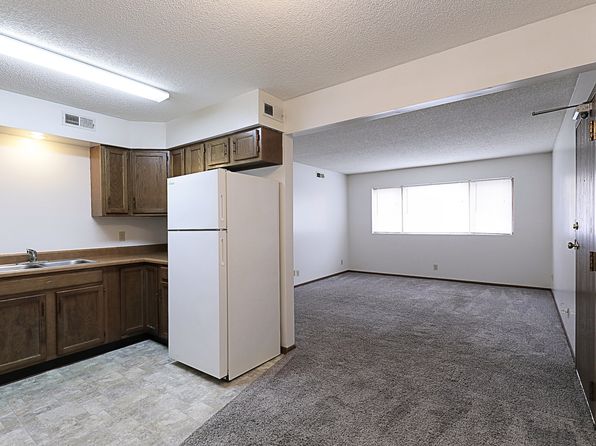 4620 Meredeth St #5