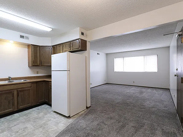 4620 Meredeth St #5, Lincoln, NE 68506