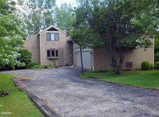 183 Blackhawk Trce, Galena, IL 61036